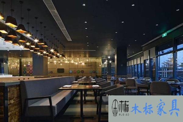 西餐廳桌椅尺寸一般多少合適？如何選購搭配？ 